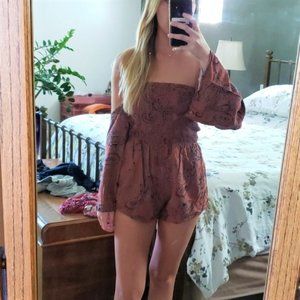 Tobi Off The Should Long Sleeve Flowy Romper
